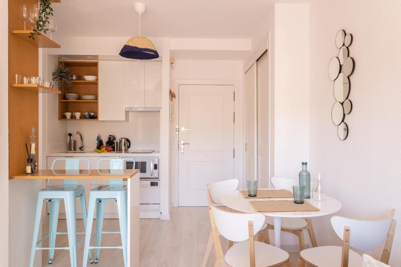 شقة Oleholidays Romana Playa 223 Primera Linea Playa ماربيا المظهر الخارجي الصورة